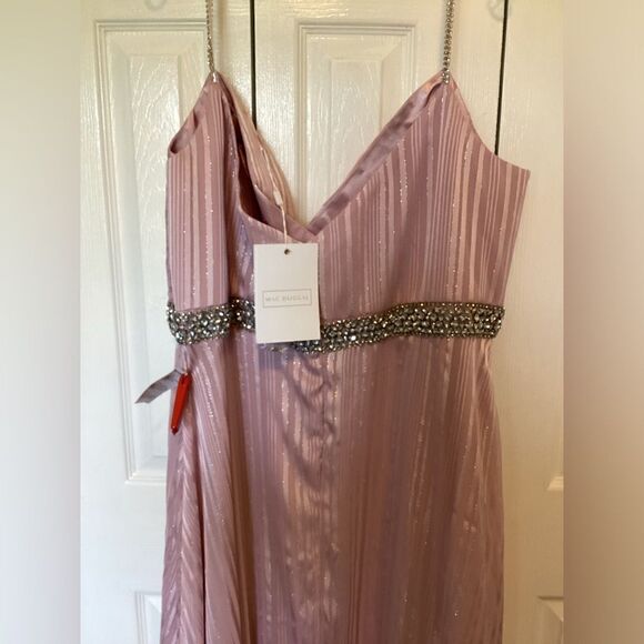 Mac Duggal - Women’s Plus - Rhinestone Belt Faux Wrap Ruffle Tulip Hem Gown - Picture 9 of 11